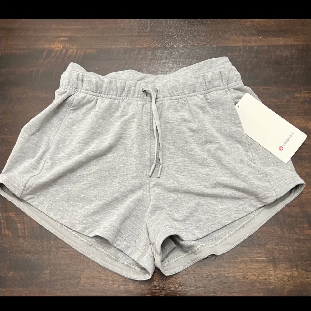 NWT Lululemon Inner Glow High-Rise Short 3" *Modal Sz 4